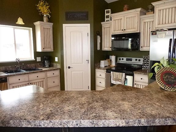 Kitchen II