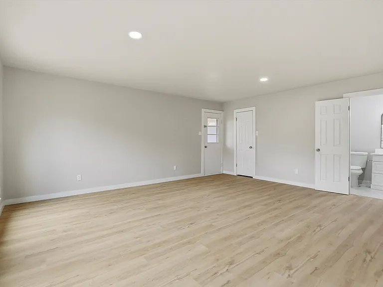 3716 Sweetbriar Ln — Photo 32