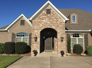 1040 Applewood Dr, Conway, AR 72034