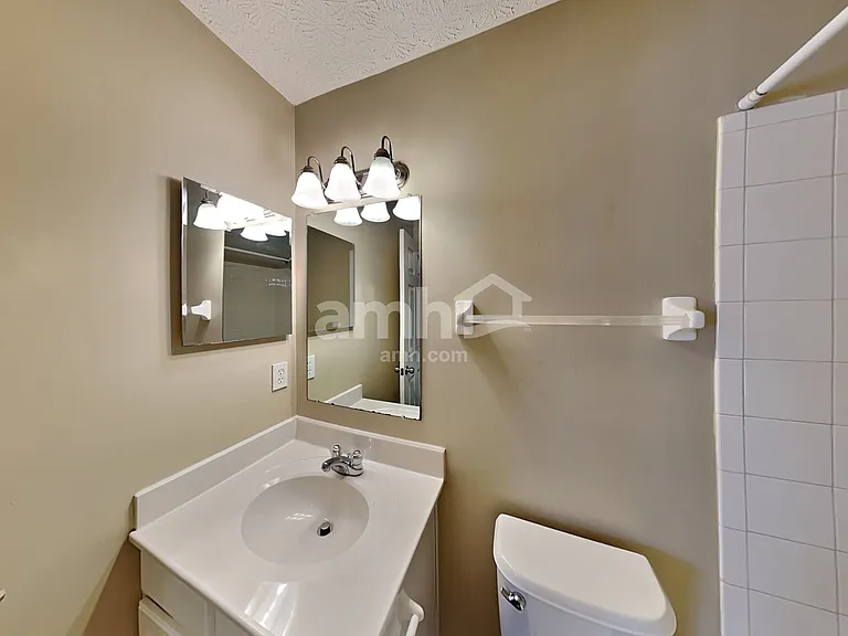 5979 Haydens Crossing Blvd — Photo 20