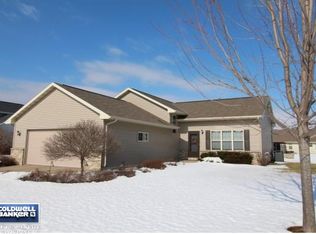 W5424 Red Clover Trl, APPLETON, WI 54915