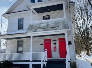 13 Crescent St #3, Ansonia, CT 06401