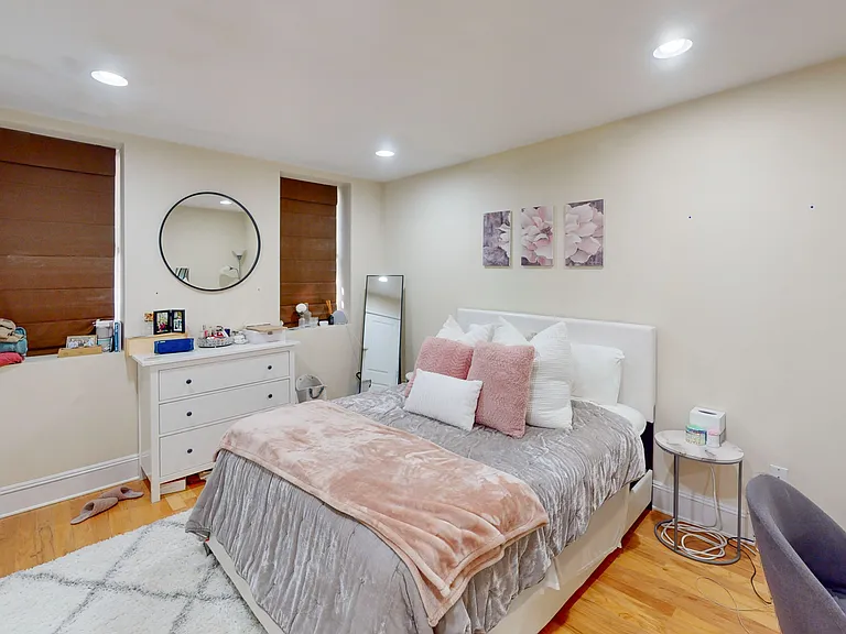 15 M St #1 — Photo 14