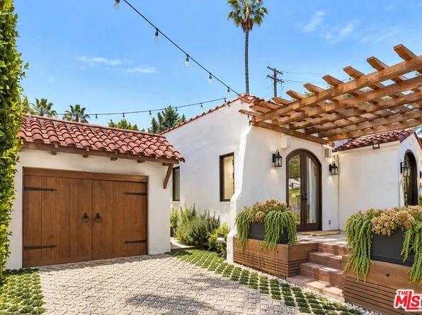 8015 Rosewood Ave, Los Angeles, CA 90048