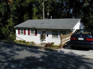 2222B Center Ave, Charlottesville, VA 22903