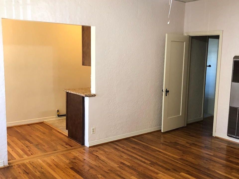 2nd image of 1114 N Brand Blvd APT 1