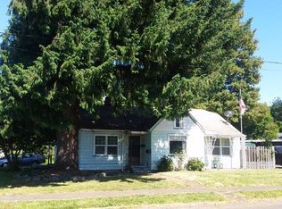 1002 S 10th St, Cottage Grove, OR 97424