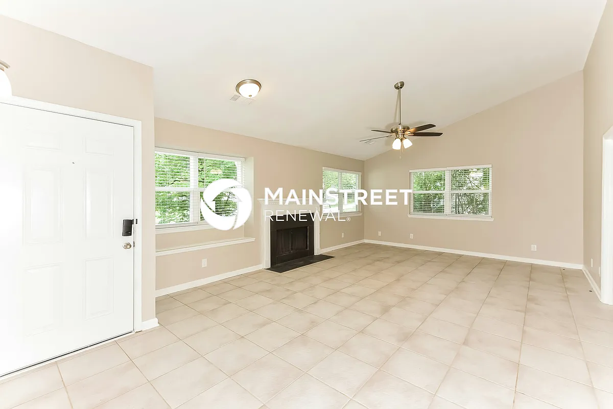 Living Room - 738 Stonebridge Way