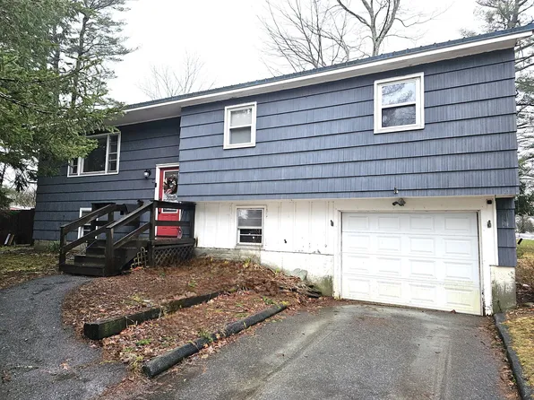 10 Forest Avenue, Oakland, ME 04963