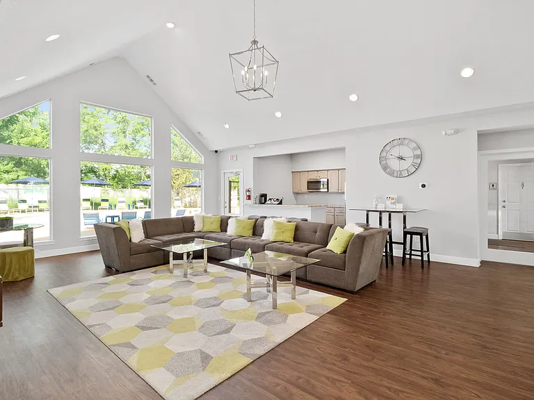 Vida Apartments — Photo 12