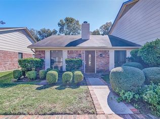 2616 Village Ln, Bossier City, LA 71112