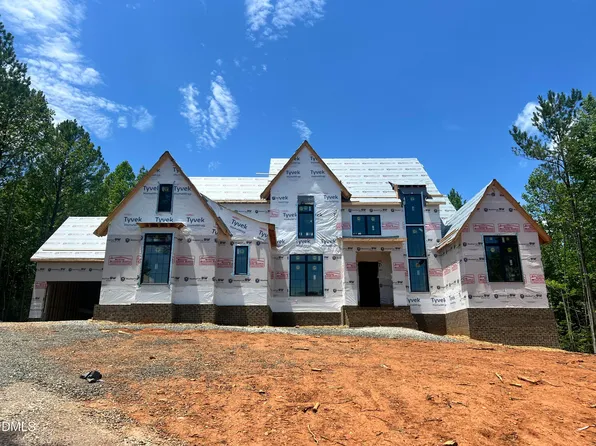 95 Mountaintop Cir, Pittsboro, NC 27312