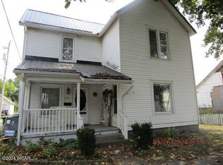 219 S High St, Kenton, OH 43326