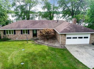 1800 N Kimal Dr, Warsaw, IN 46580