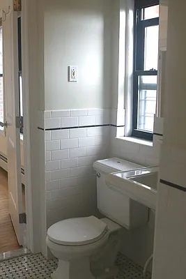 Rented by Cooper & Cooper Real Estate | media 6