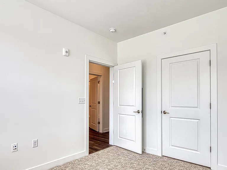 The Apartments at Hallstead Reserve. Modern. Welcoming. Authentically Suffolk. — Photo 29