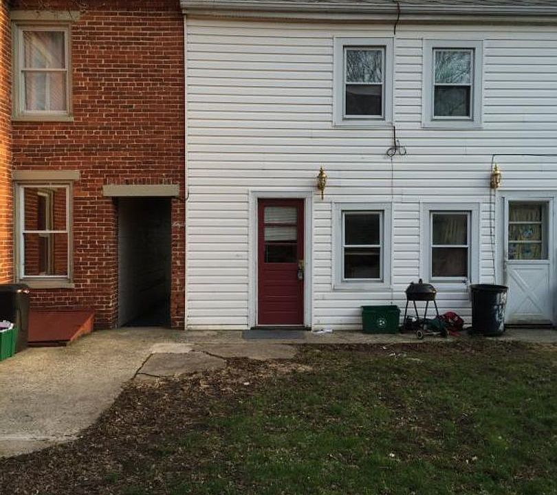 1st image of 117 W Chapel Ave