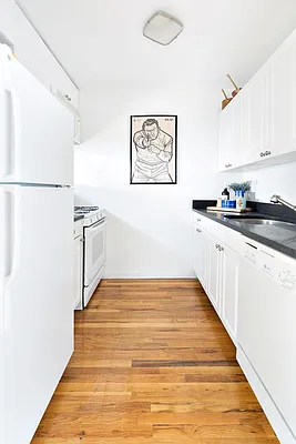 Rented by Compass | media 10