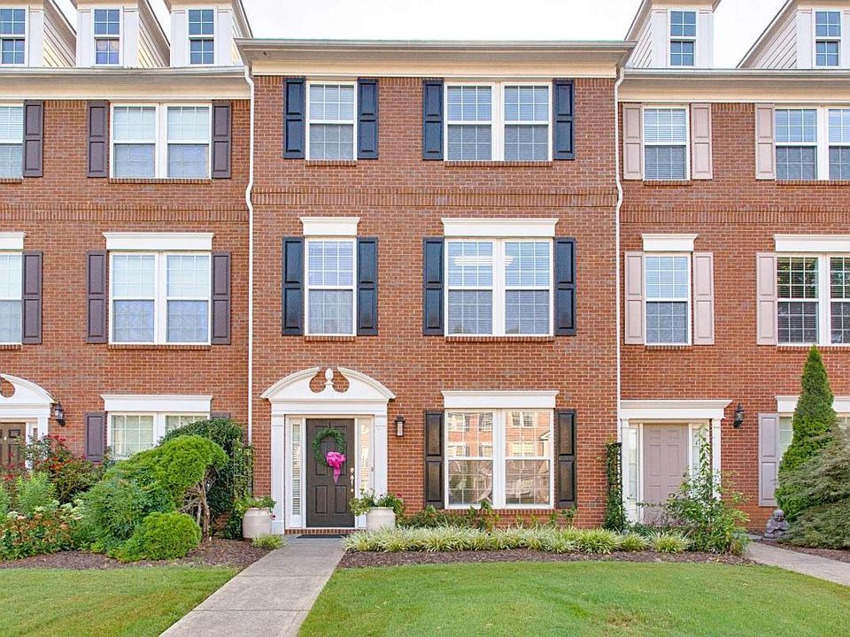 1st image of 3306 Chastain Gardens Dr NW