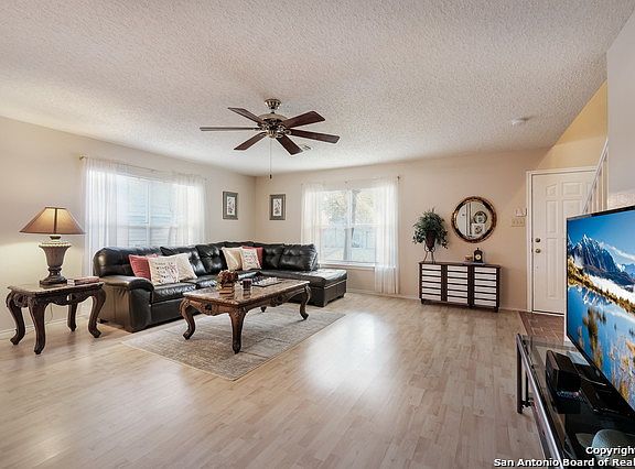 5th image of 8811 Teaberry Dr
