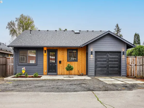 570 NE Truman Ln, Hillsboro, OR 97124