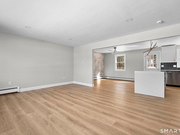 5th image of 534 Rye Street