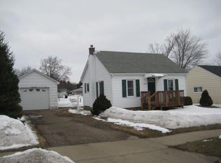 1615 Smith St, Bloomer, WI 54724
