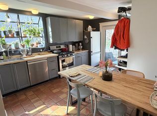 138 Larch Rd #2, Cambridge, MA 02138