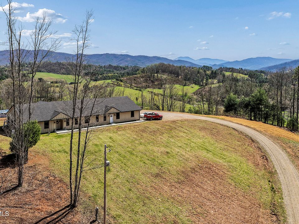 1st image of 487 Rocky Knob Rd