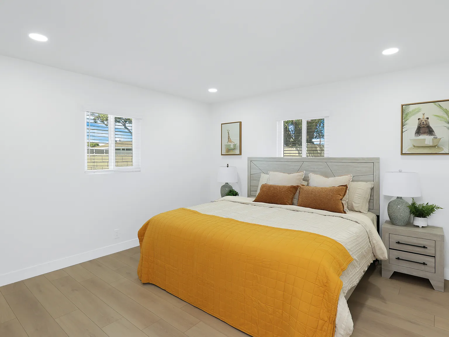 5 bed, 2384 sqft, $9,000 — Photo 4