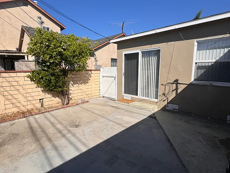 15419 Cimarron Ave — Photo 25