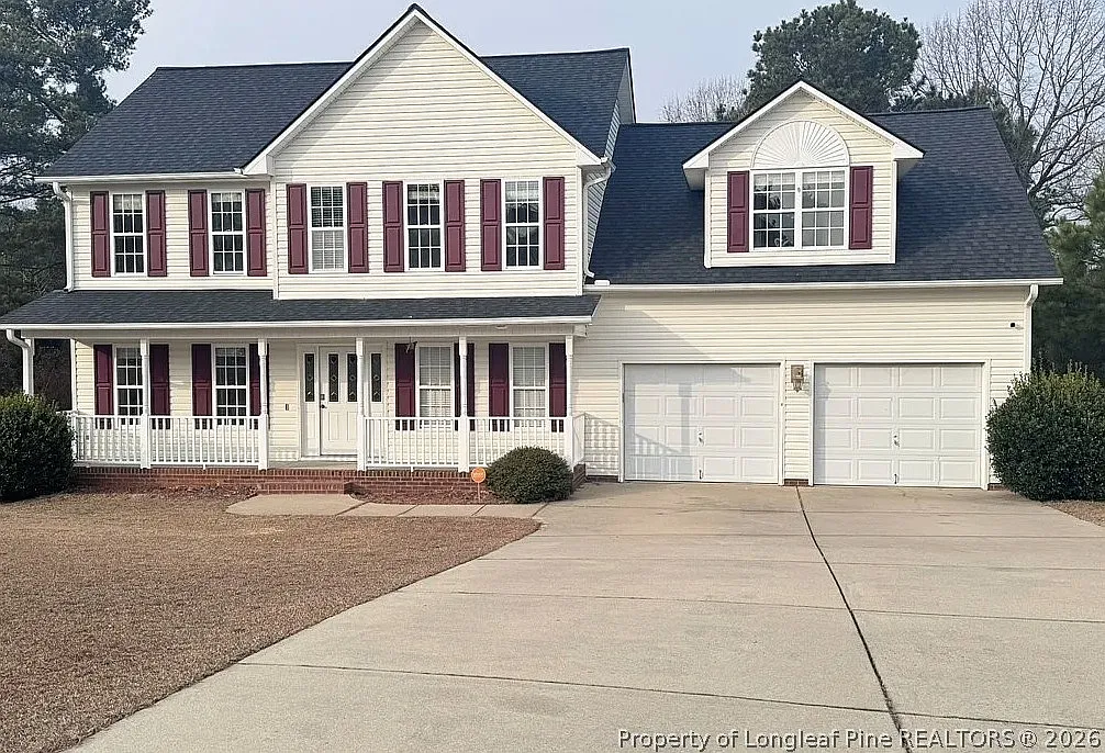 3 bed, 2.5 bath, 2537 sqft, $2,200 — Photo 1