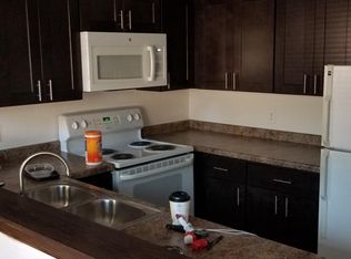 6687 Greenway #4, Greendale, WI 53129