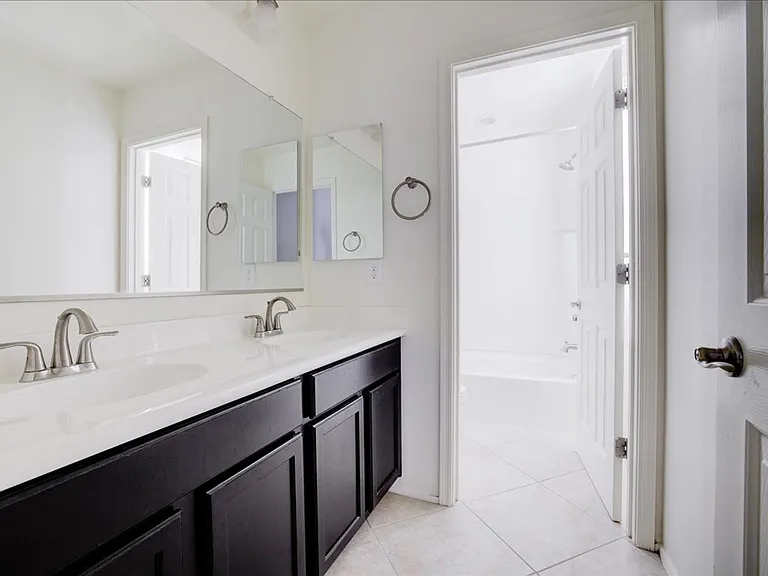 8011 S Dolphin Way — Photo 27