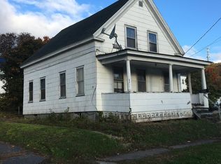 64 Washington St, Augusta, ME 04330