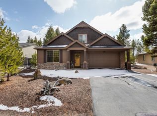 16495 Charlotte Day Dr, La Pine, OR 97739