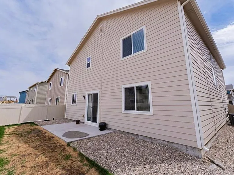 7767 Benecia Dr — Photo 42