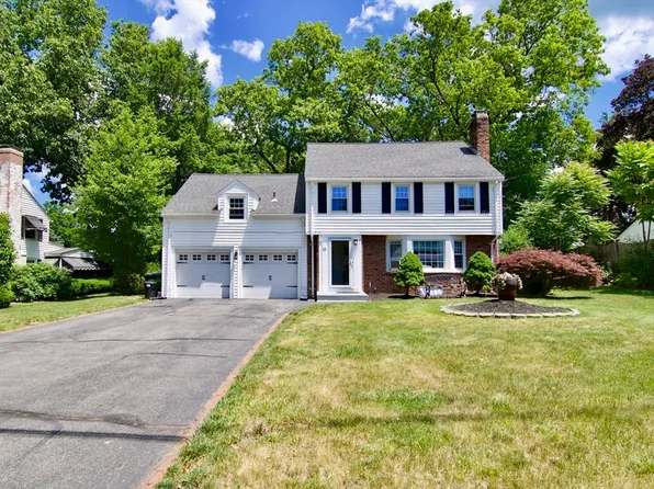 55 Bridle Path Rd, Springfield, MA 01118