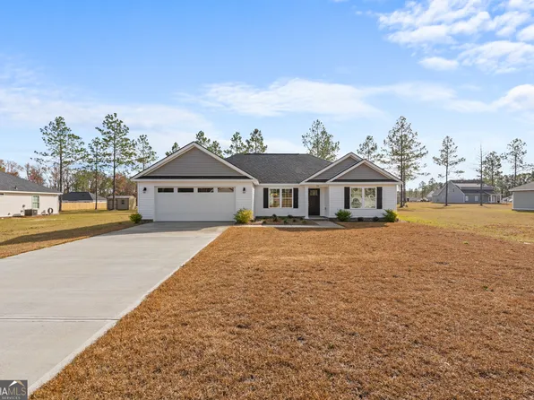 332 Tallulah Bnd, Ellabell, GA 31308