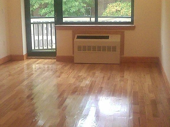 3rd image of 8414 143rd St #5