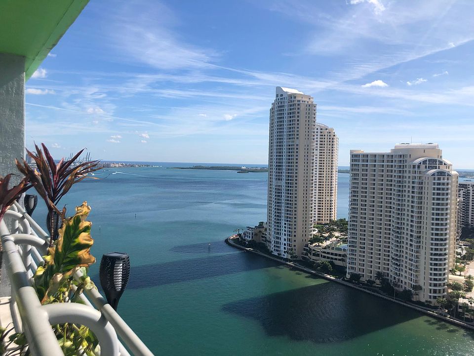 1st image of 335 S Biscayne Blvd #4020