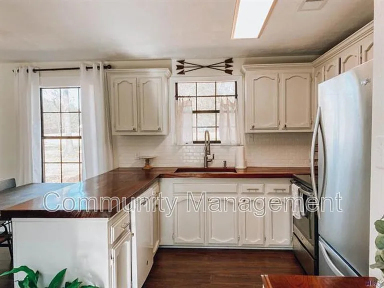 11362 Cloverleaf Dr — Photo 8