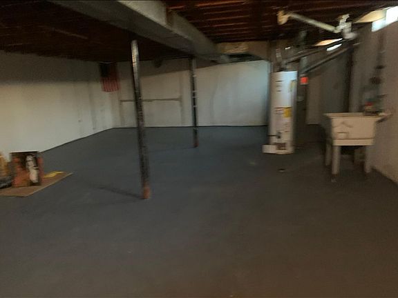4th image of 150 Arcola St