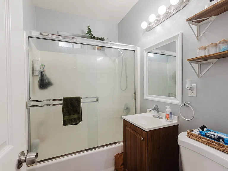2251 Felspar St — Photo 17