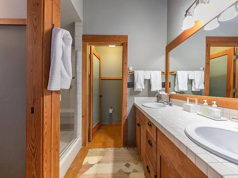 425 William Hurd — Photo 16