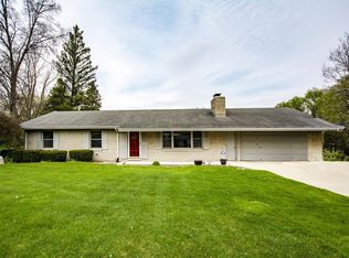 26777 Pleasant Pl, Elkhart, IN 46514