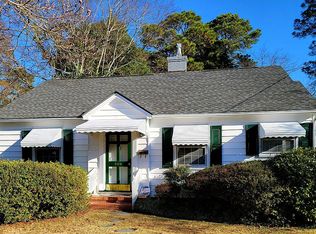 208 Hull Rd, Fayetteville, NC 28303