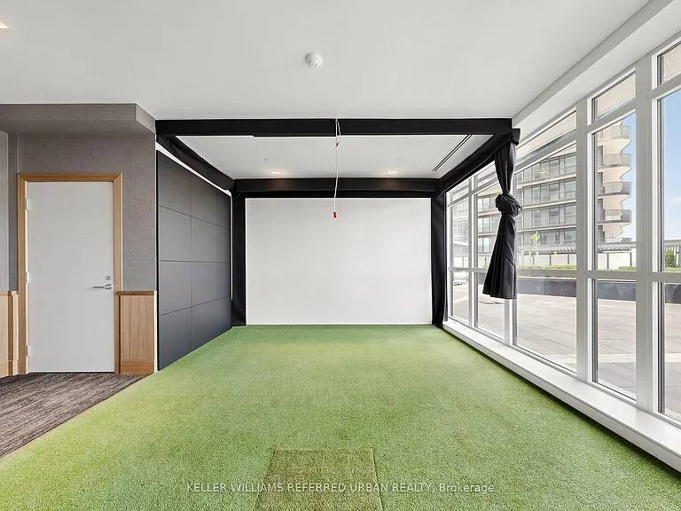 18 Esther Shiner Blvd #2002 — Photo 25