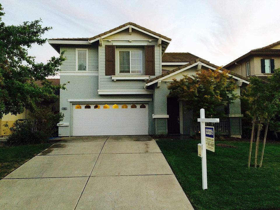 1st image of 3406 Beretania Way