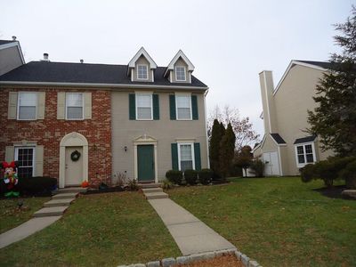 12 Goodwin Dr #12, North Brunswick, NJ, 08902